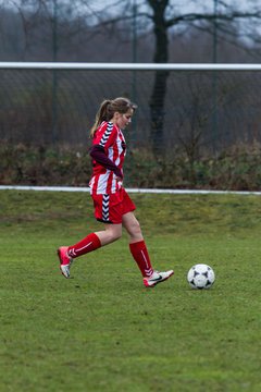 Bild 203 - C-Juniorinnen FSG-BraWie 08 - TuS Tensfeld : Ergebnis: 0:8